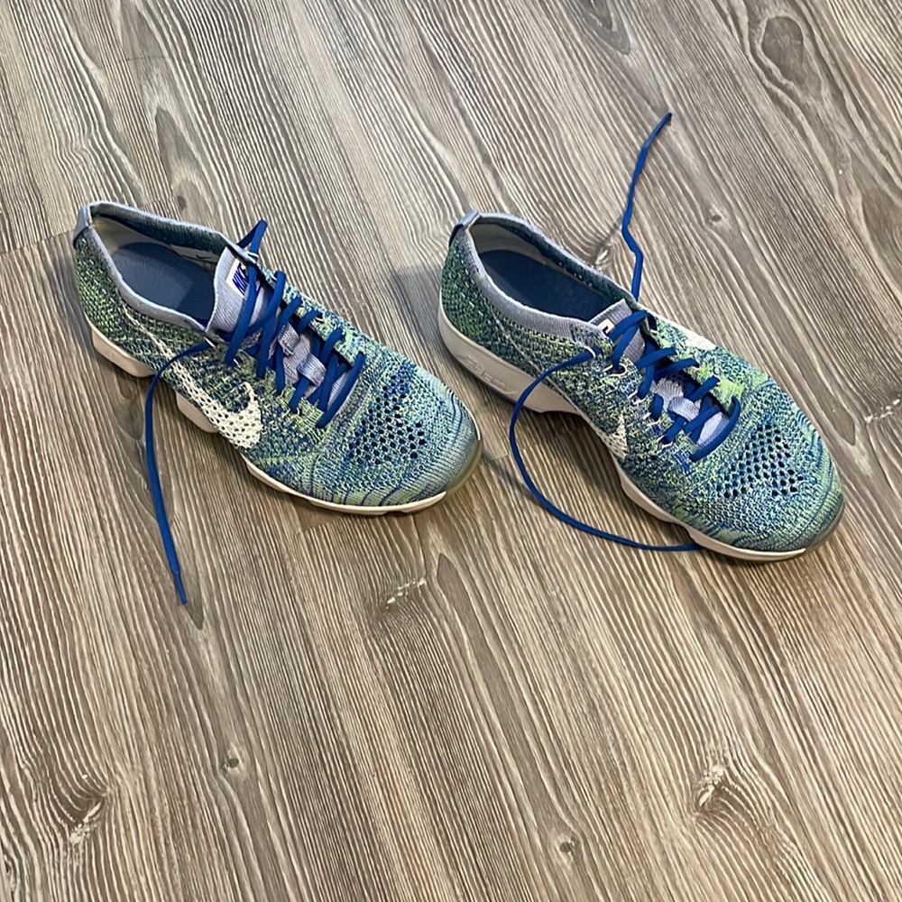 Nike shoes